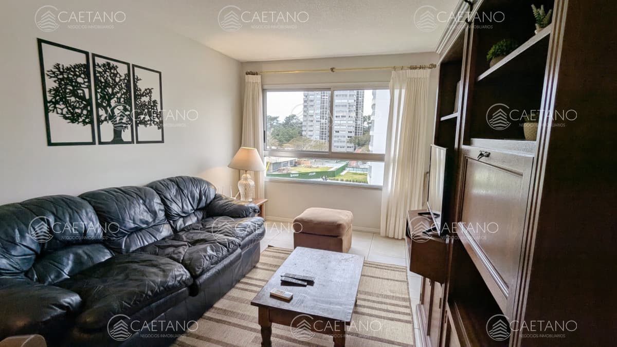 En venta apartamento 2 dormitorios en Rosevelt, Punta del Este.