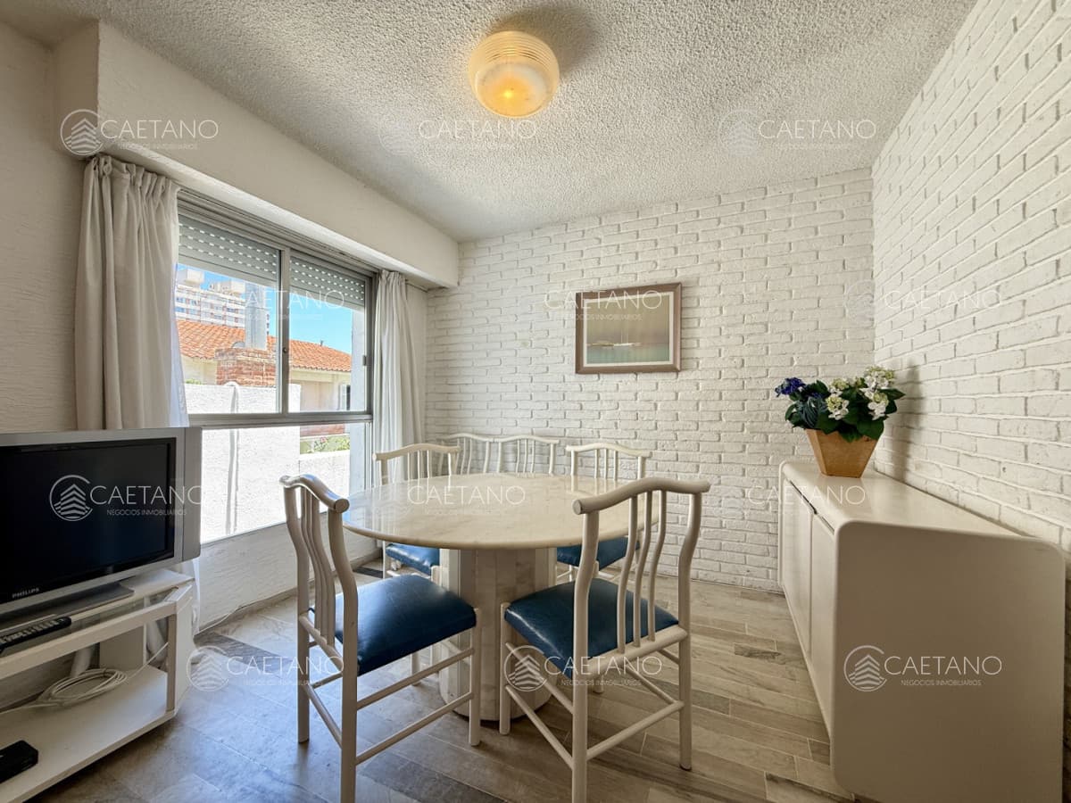 Apartamento en venta de 3 dormitorios en Punta del Este