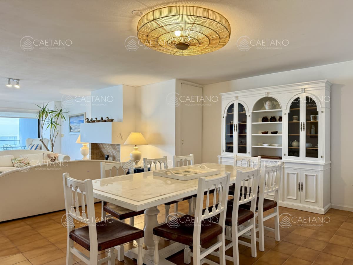 Venta apartamento 3 dormitorios. Punta del Este — foto 2