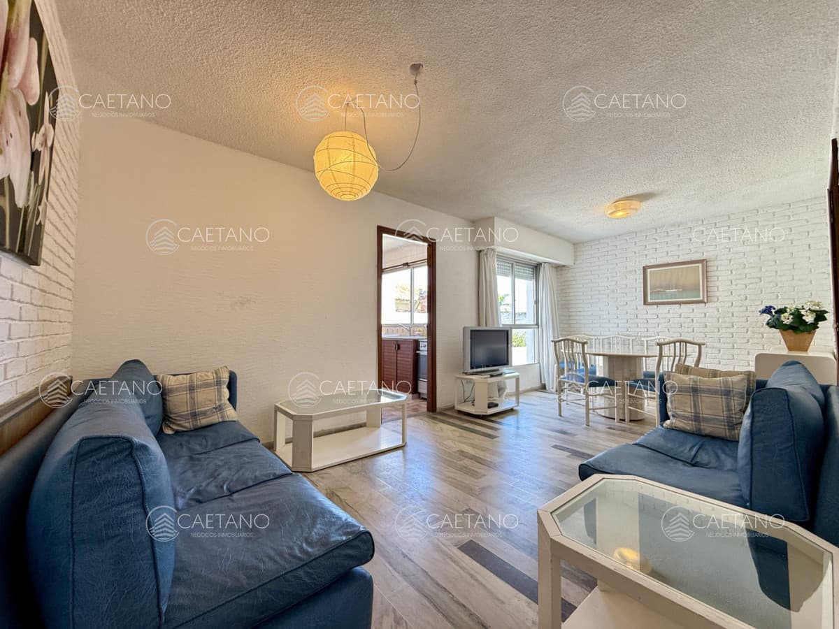 Apartamento en venta de 3 dormitorios en Punta del Este — foto 2