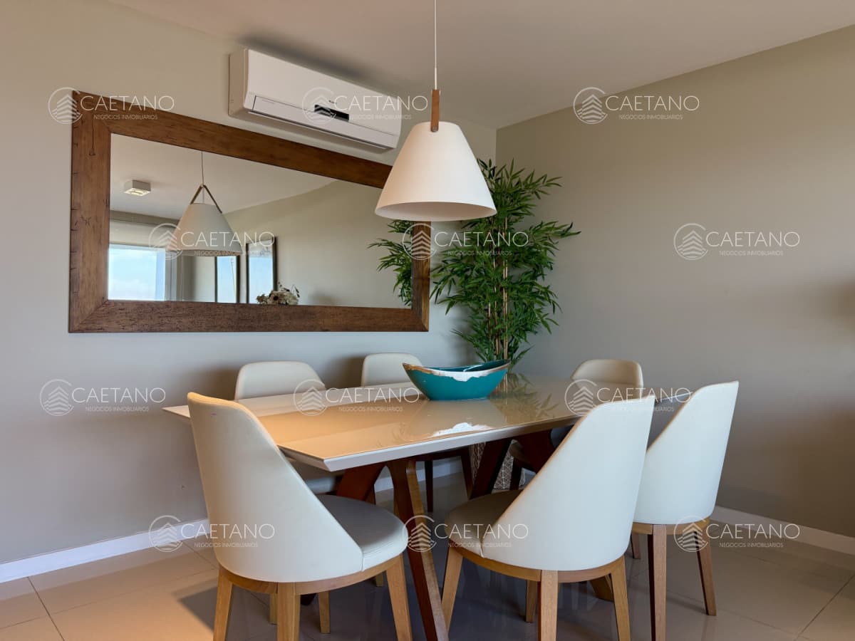 Apartamento en Venta en Edificio HORIZONTE  Primera línea sobre Playa Mansa, Parada 20 — foto 3