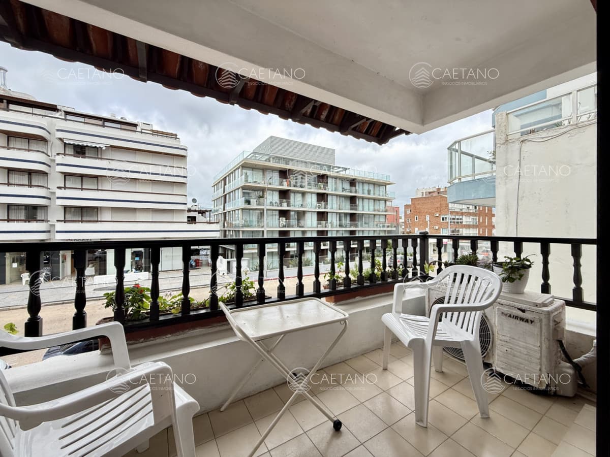 Depatamento en peninsula con piscina, 1 dormitorio