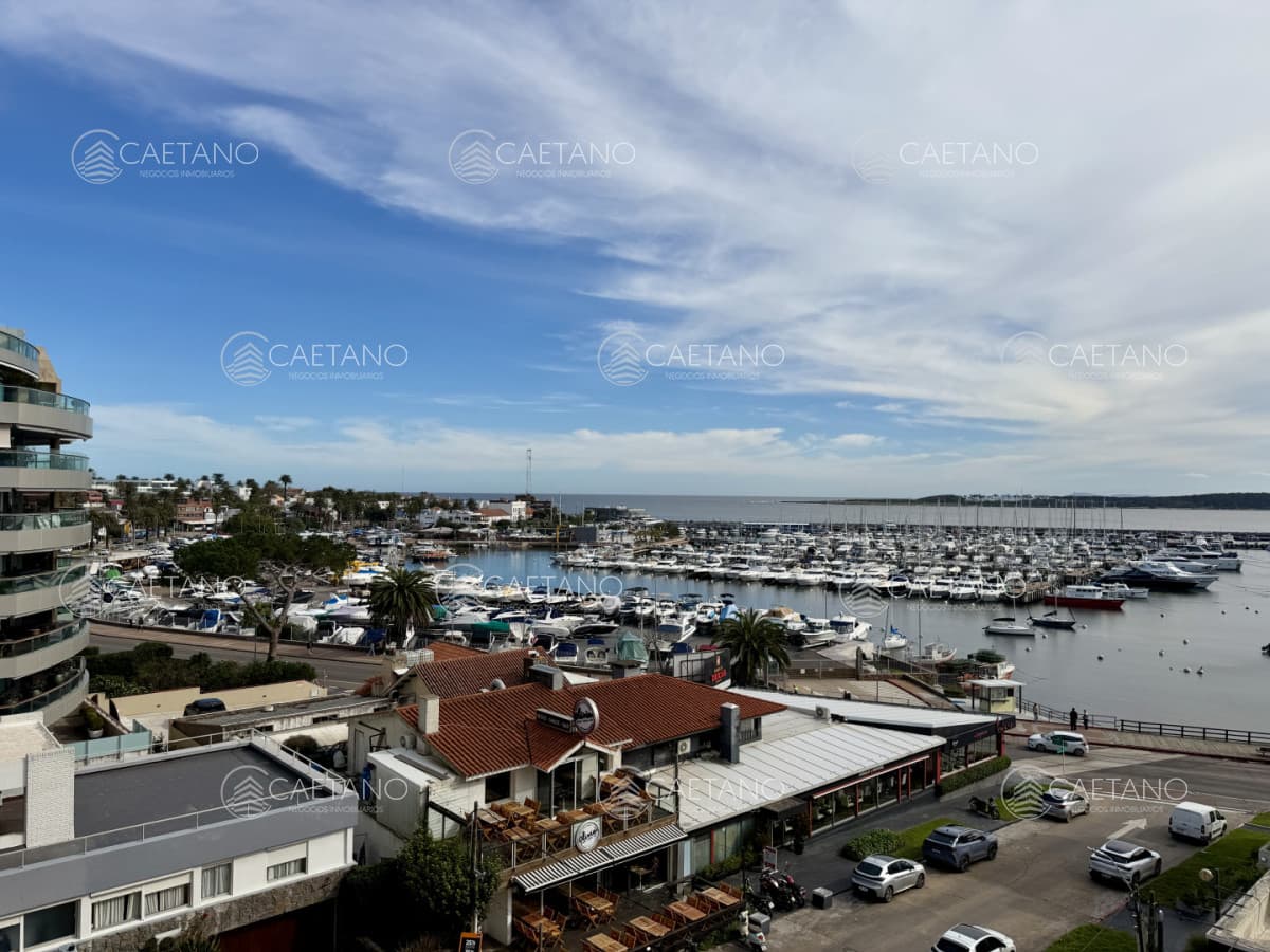 Venta apartamento 3 dormitorios. Península, Punta del Este
