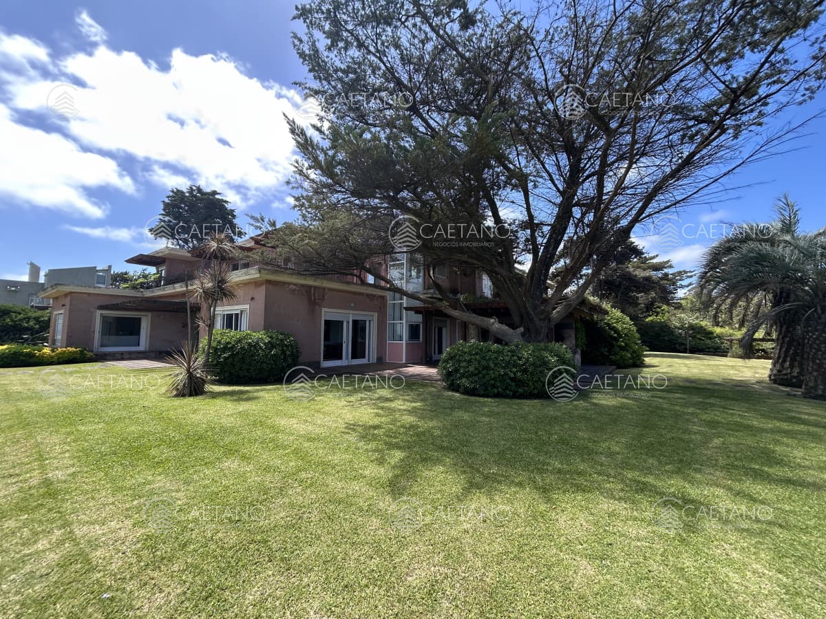 Hermosa casa en Solanas en primera linea — foto 3