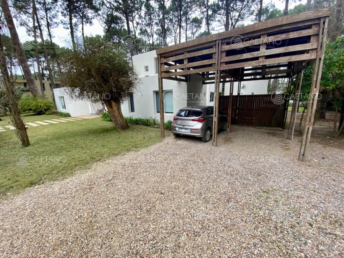 Venta casa 4 dormitorios. Laguna Blanca, Manantiales. — foto 2