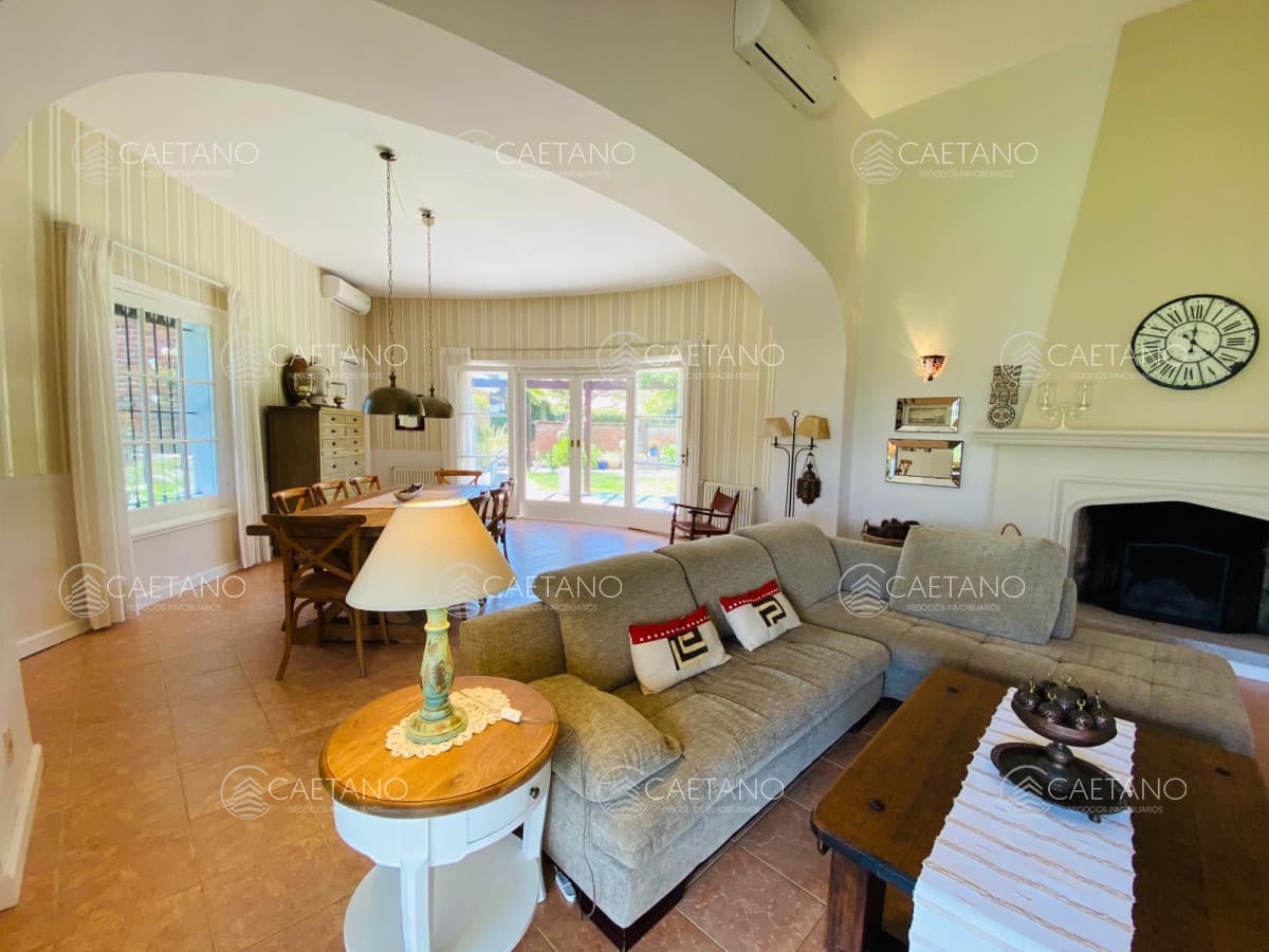 EN EL CORAZON DE LA MANSA , ESPECTACULAR RESIDENCIA — foto 3