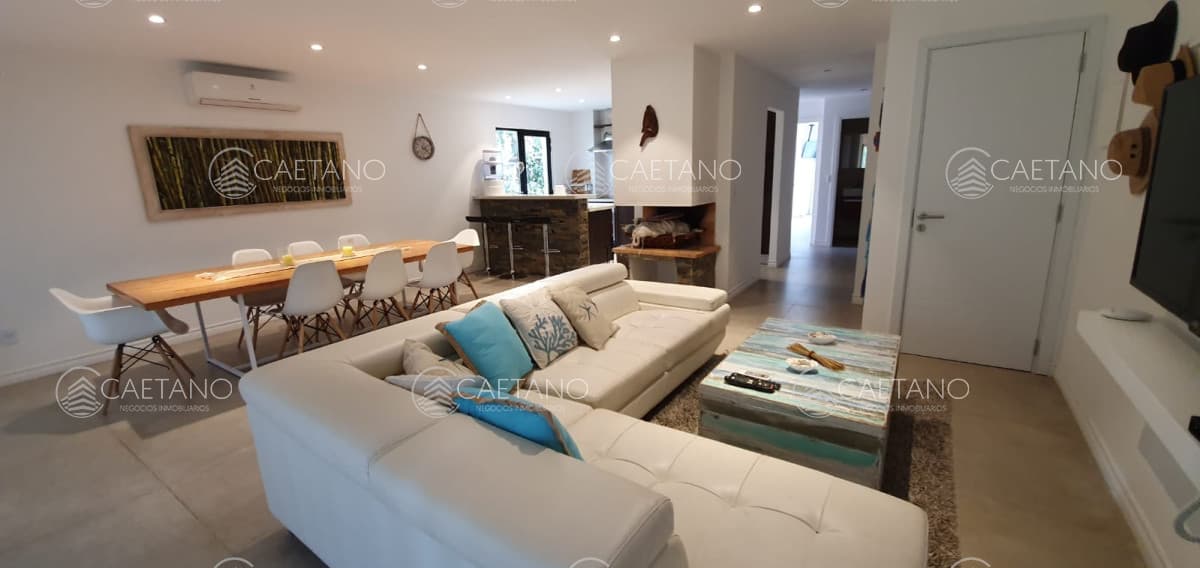 Hermosa Casa en Venta de 4 Dormitorios en Solanas Vacation Club, Punta Ballena — foto 2