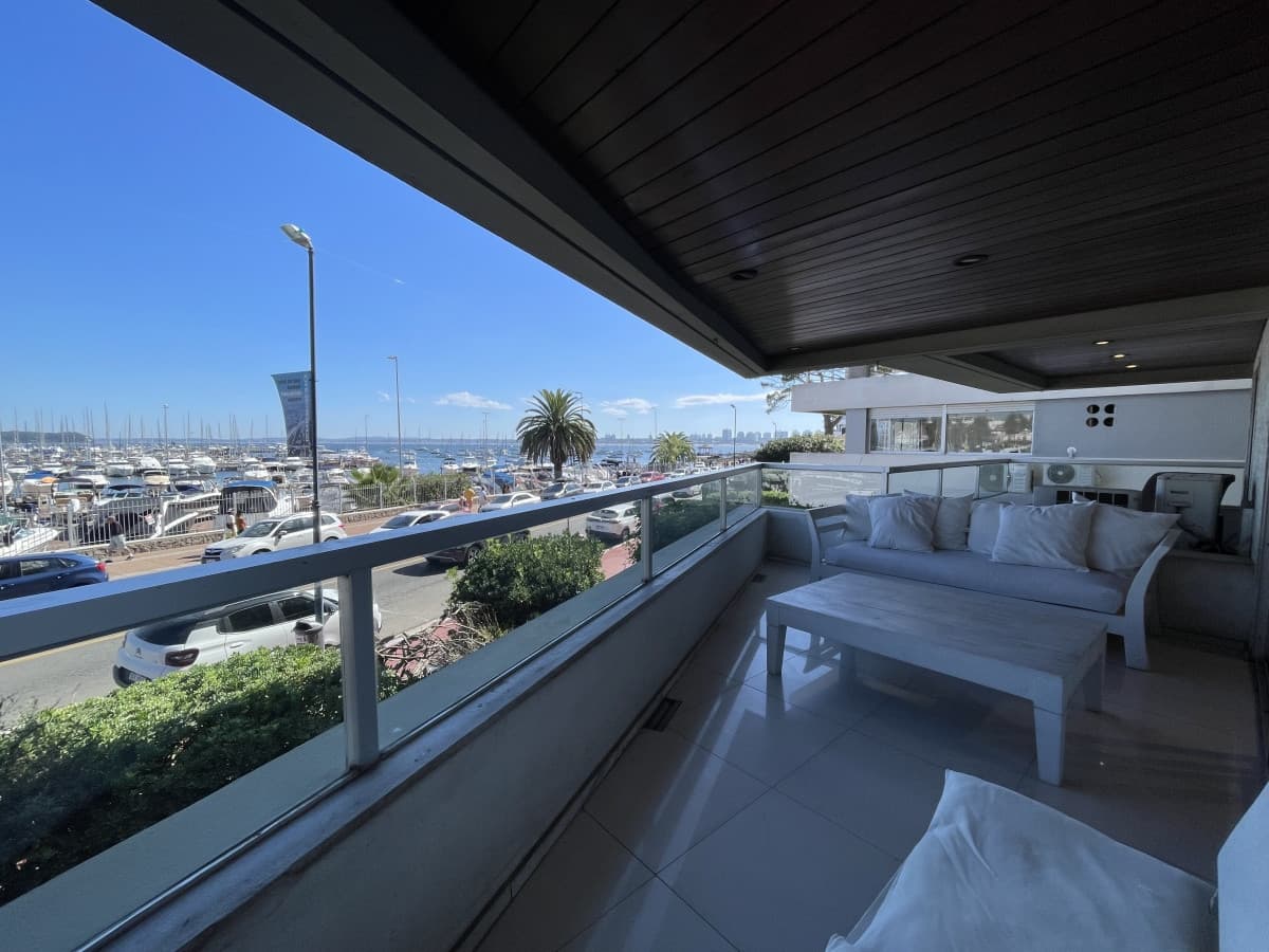 Apartamento en alquiler en Punta del Este