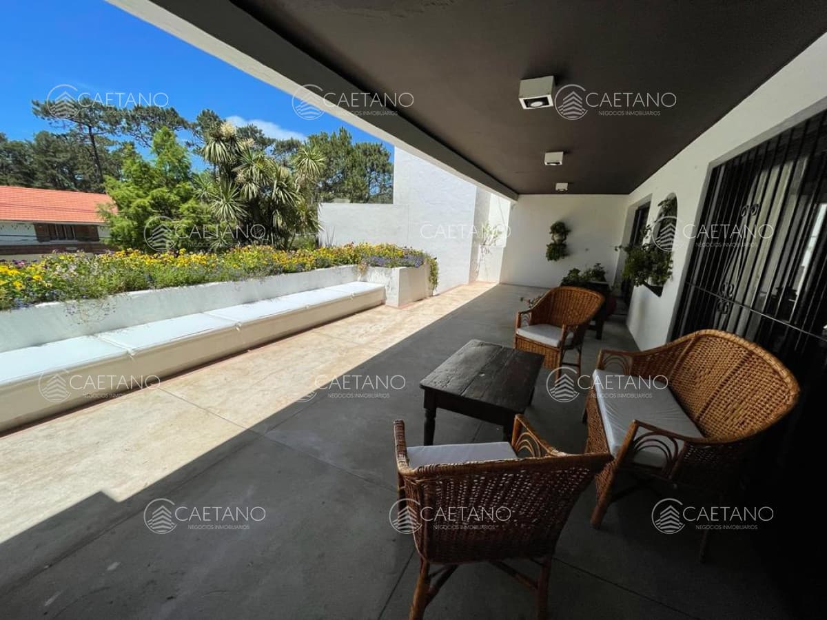Gran casa para disfrutar con toda la familia cerca de todo con excelente entorno — foto 3