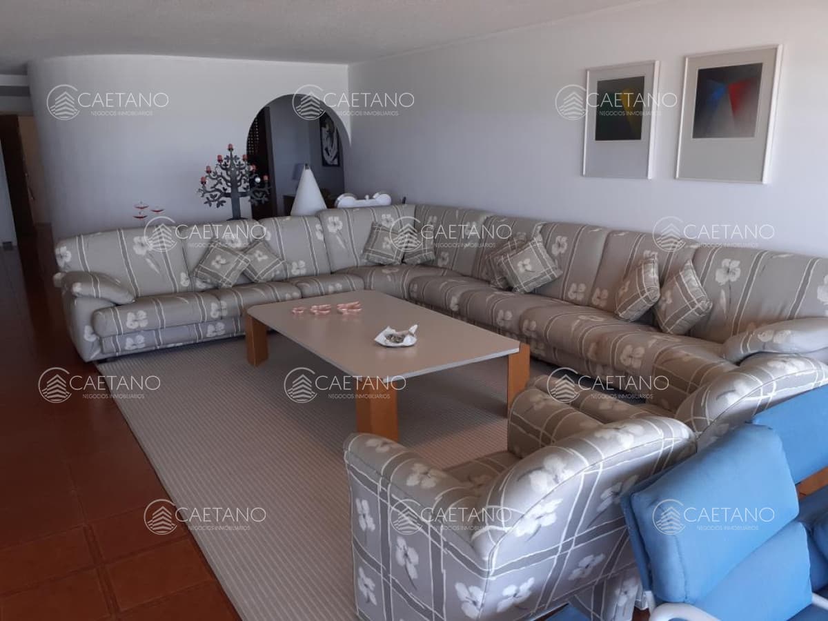 Apartamento de gran dimensiones en torre de categoría — foto 2