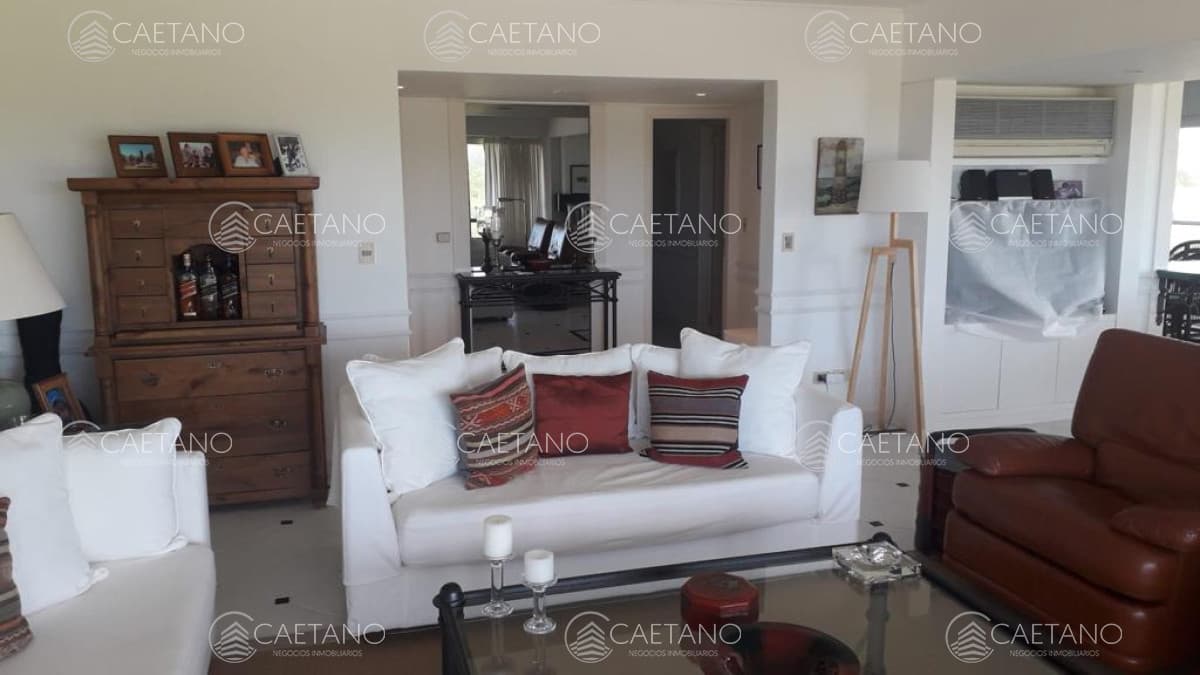 Apartamento en alquiler en Punta del Este