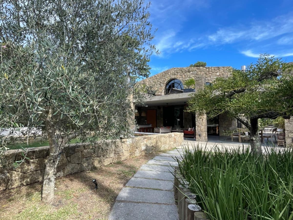 Alquiler anual casa Punta del Este.