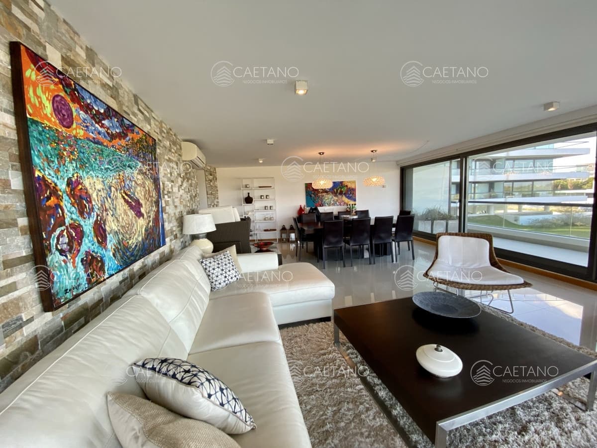 Espectacular apartamento ubicado en la Brava — foto 3