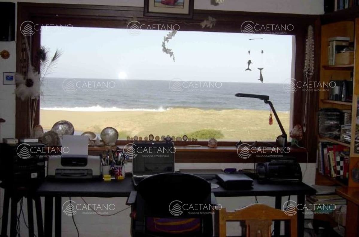 Casa sobre el mar 5 dormitorios y piscina — foto 2