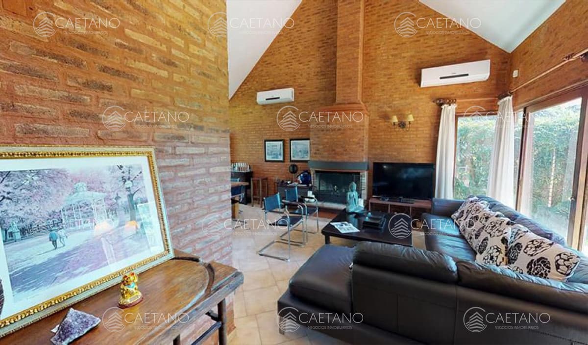 Hermosa casa en alquiler anual. A pasos del mar y muy cerca de playa Mansa. — foto 3