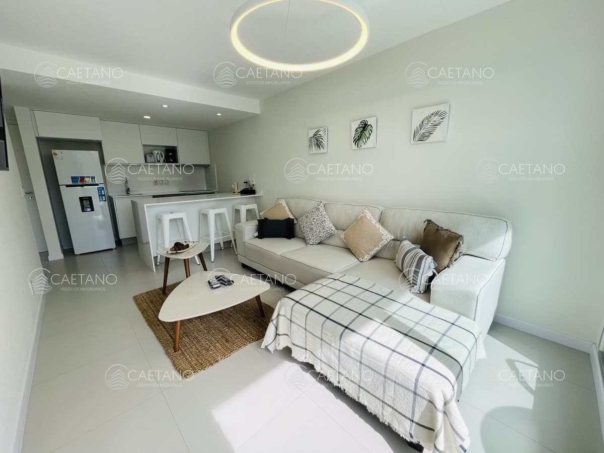 Apartamento en alquiler en Playa Mansa, Punta del Este