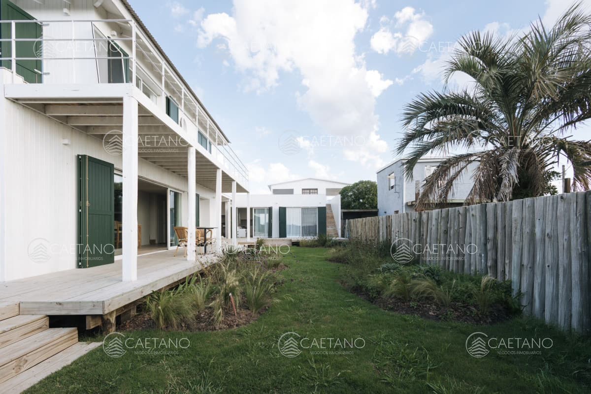 Casa en alquiler temporal, de 3 dormitorios, en Jose Ignacio, Santa Mónica — foto 3
