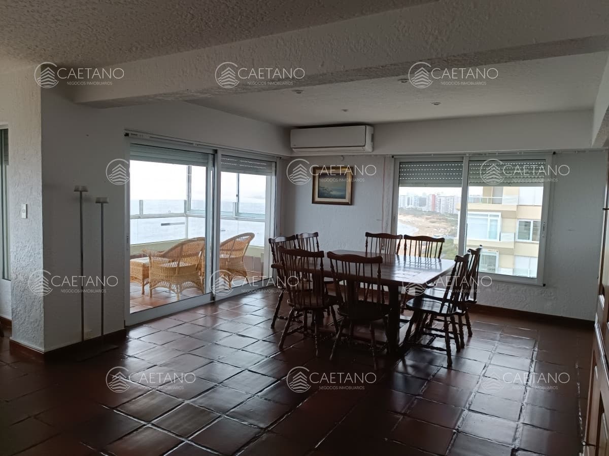 Venta Apartamento 3 Dormitorios y Dependencia, Playa Mansa, Punta del Este — foto 3