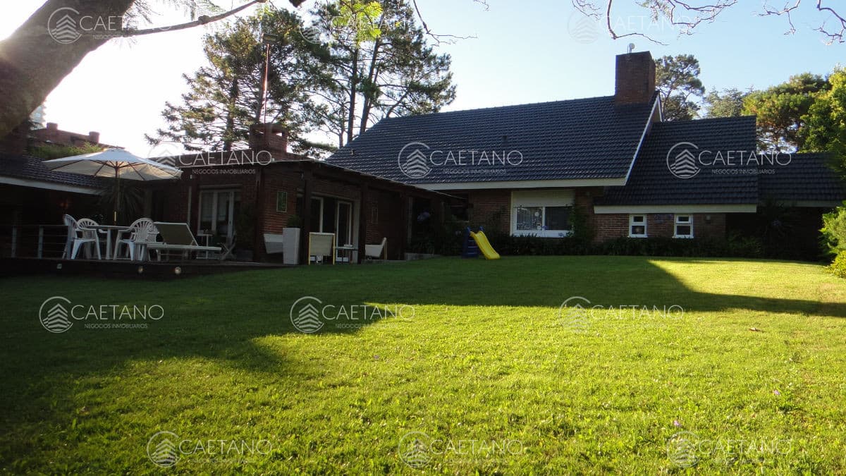 Espectacular casa en la Mansa a metros del mar — foto 2