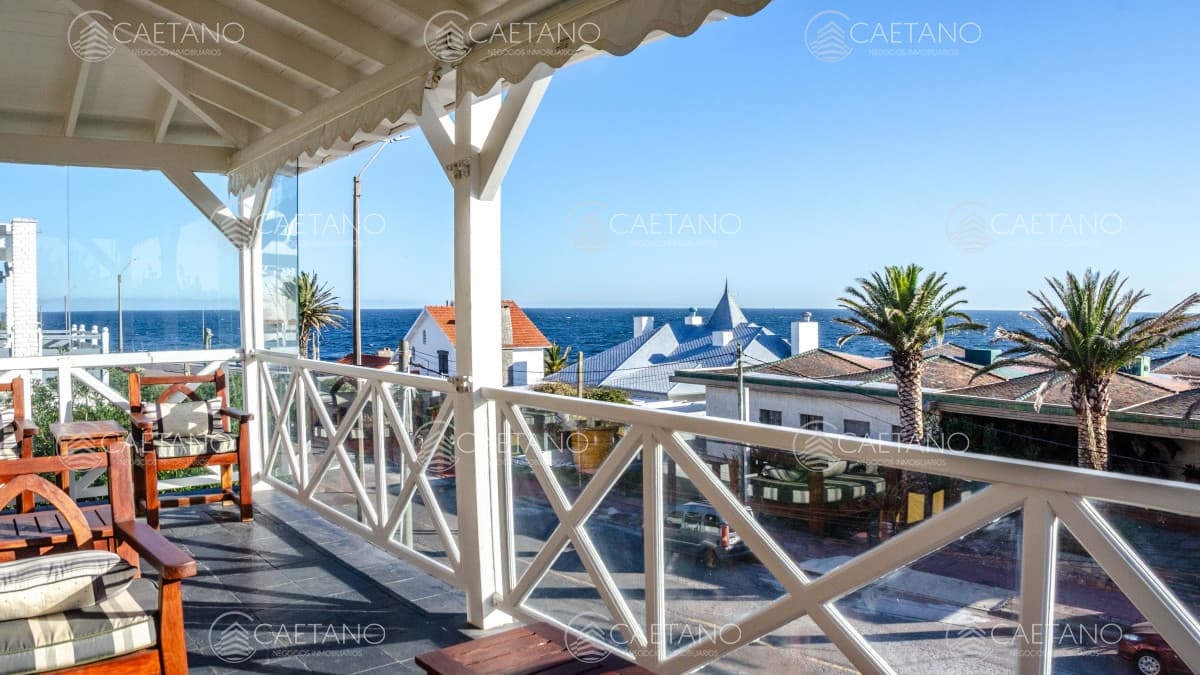 Venta casa 4 dormitorios - Península
