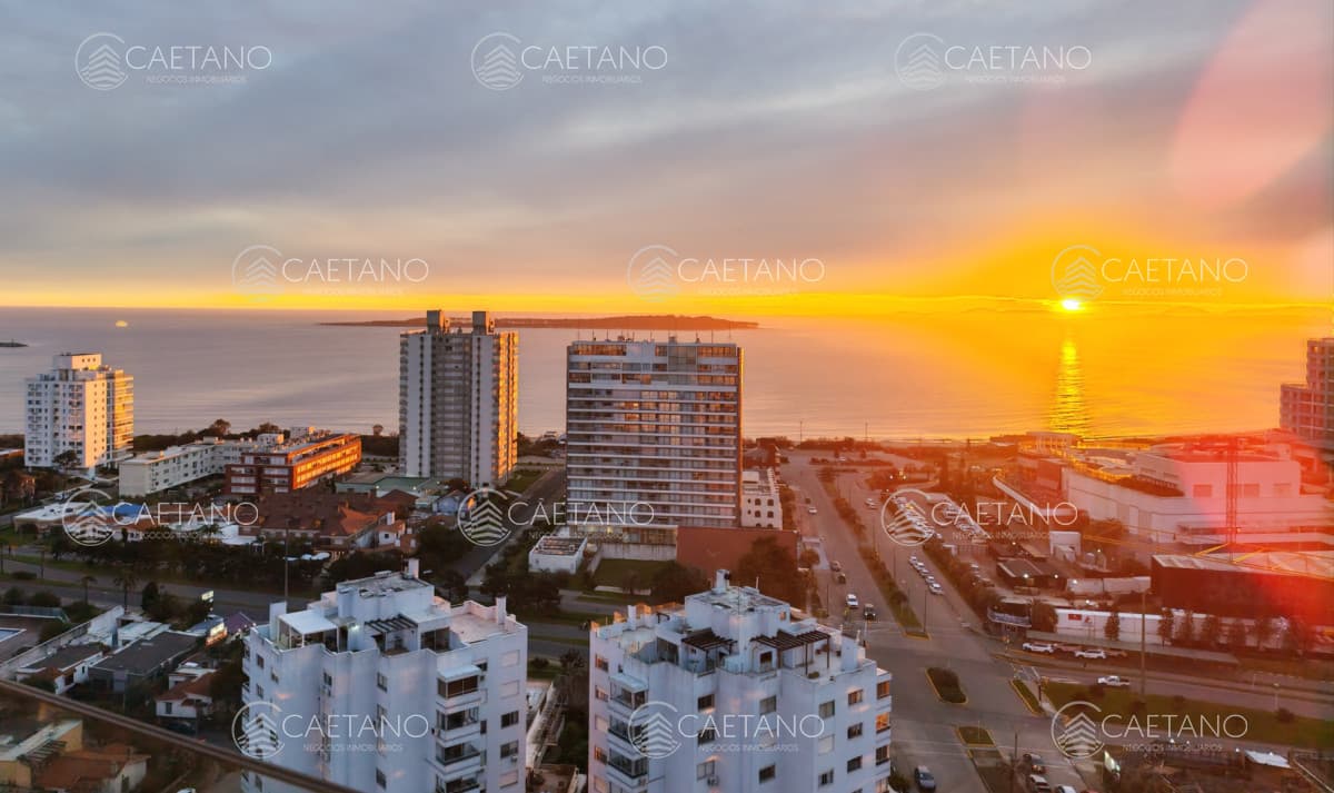 Venta apartamento 2 dormitorios. Playa mansa, Punta del Este — foto 3