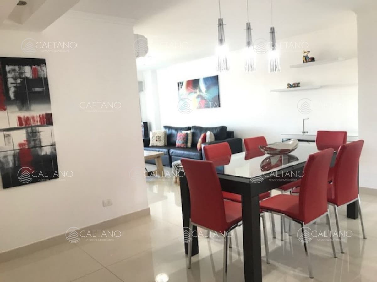 Hermoso Departamento en venta de 2 dormitorios en Mansa, Punta del Este — foto 2