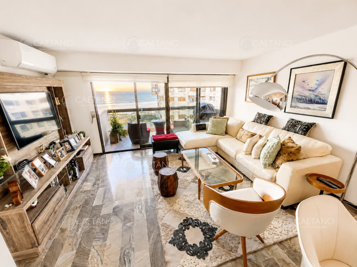 Apartamento en Venta, 3 dormitorios y servicio, en Playa Brava, Punta del Este — foto 3