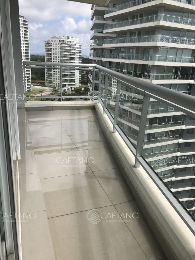 Apartamento en venta, Zona de Playa Brava. — foto 3