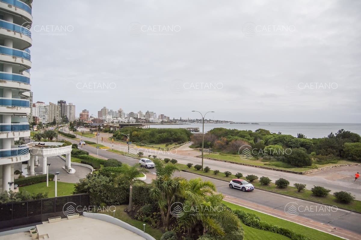 Beverly Tower, espectacular departamento  en venta frente al mar. Torre Emblematica — foto 2