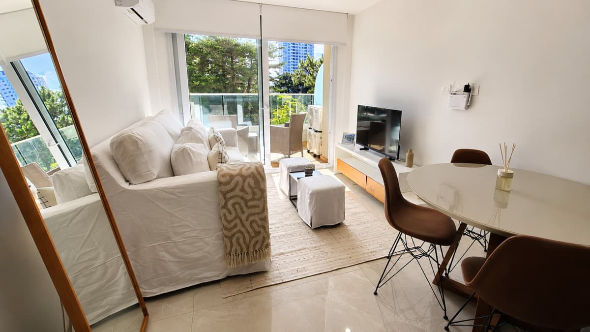 Apartamento de 1 dormitorio en venta, con vista a agradable entorno