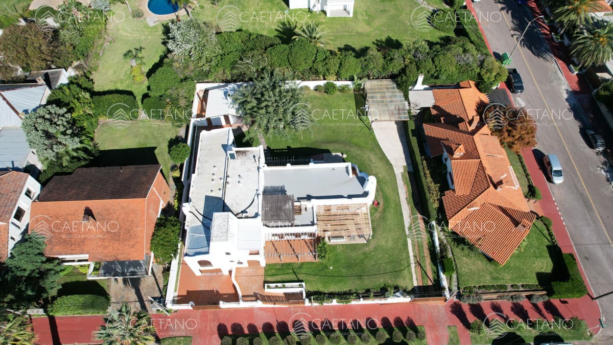 Chalet en venta con vista al mar en casco histórico de la Península. — foto 2