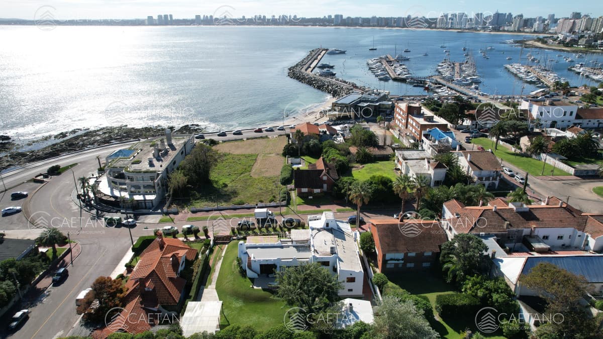 Chalet en venta con vista al mar en casco histórico de la Península. — foto 3