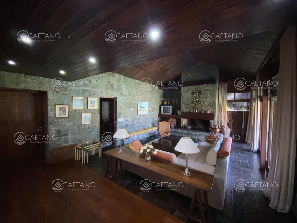 Hermosa Chalet en venta, Mansa., Bajo de Precio. — foto 3
