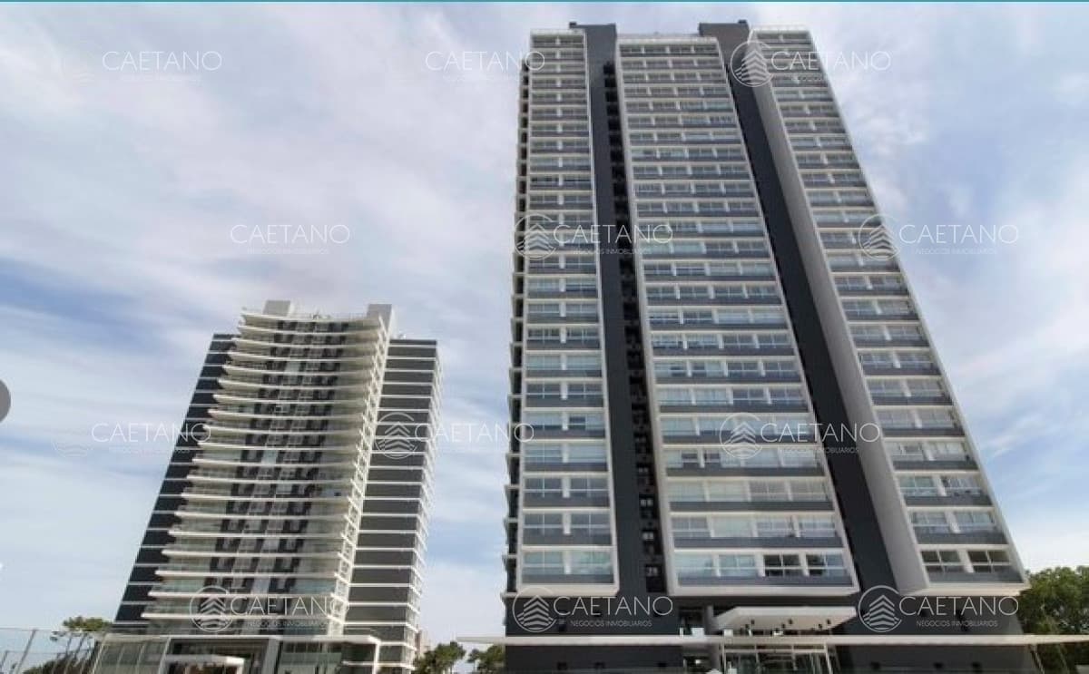 Apartamento en Torre One II. Al frente. unidad de 1 dormitorio en Punta del Este — foto 3