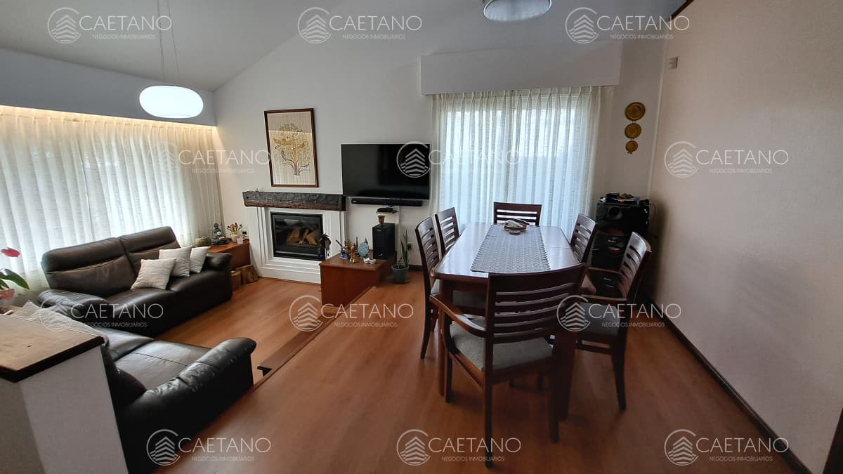 Casa en venta, Pinares a dos cuadras del mar. — foto 3
