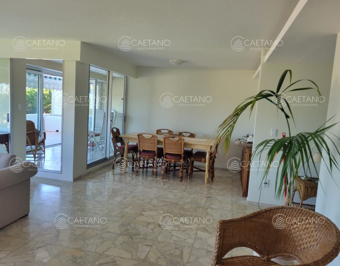 Apartamento en alquiler en Punta del Este