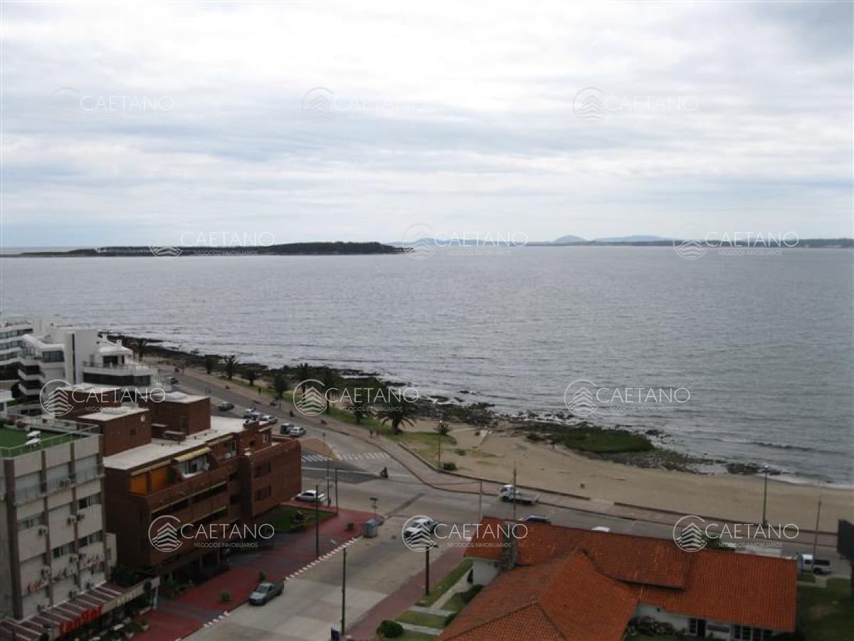 Apartamento en Mansa 3 dormitorios 2 baños terraza — foto 2