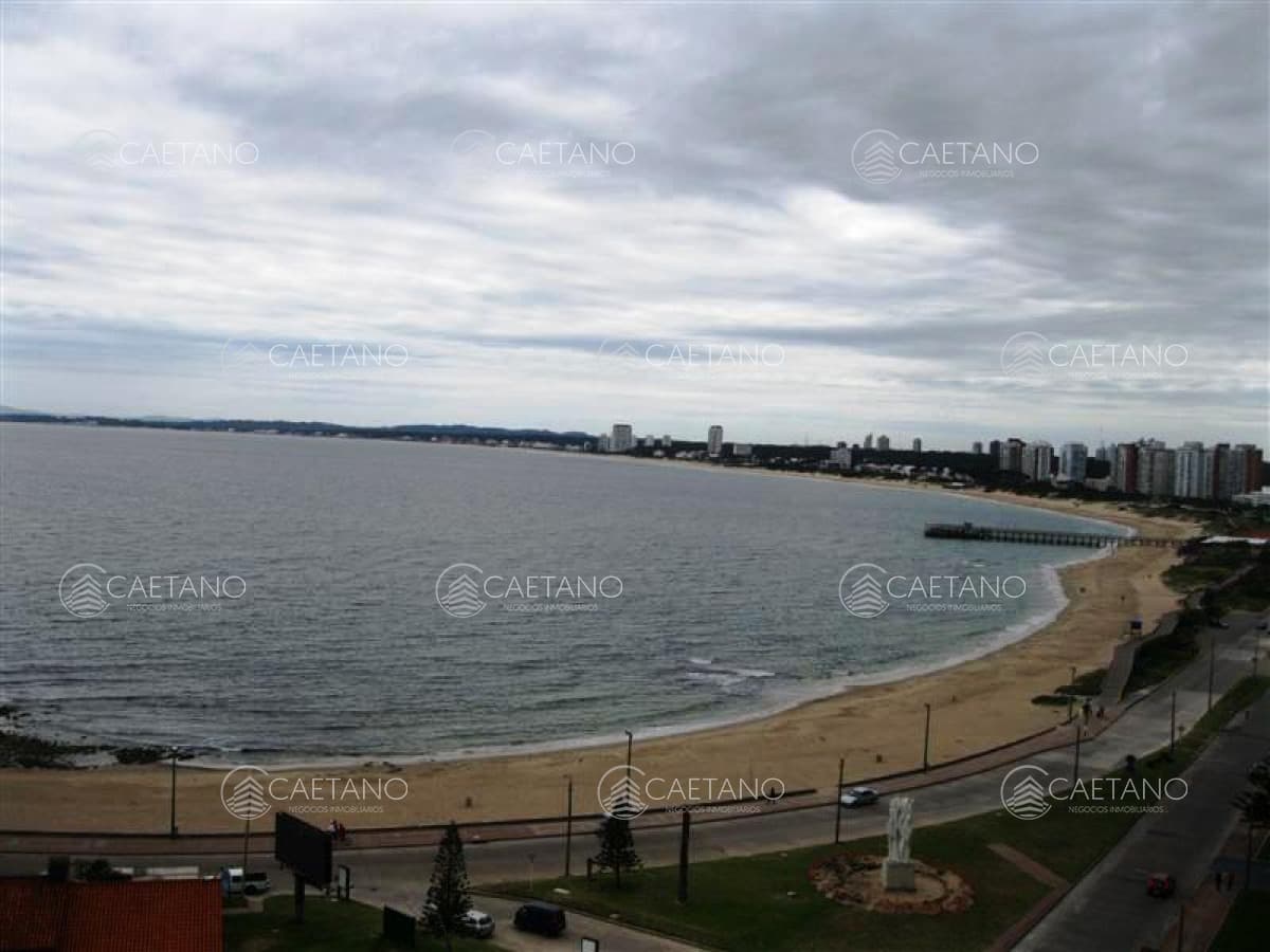 Apartamento en Mansa 3 dormitorios 2 baños terraza — foto 3