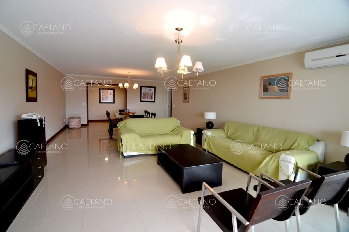 Apartamento en Mansa 3 dormitorios con terraza — foto 3