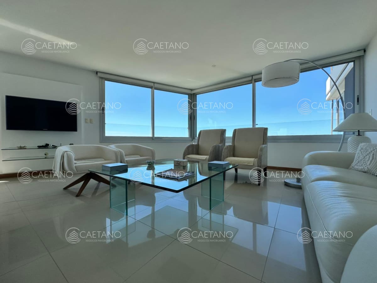 venta y alquiler Apartamento en primera línea Brava