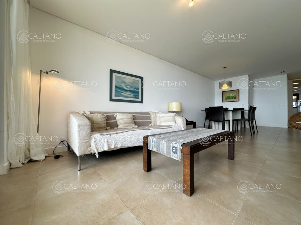 Apartamento en venta de dos dormitorios en Punta del Este — foto 2