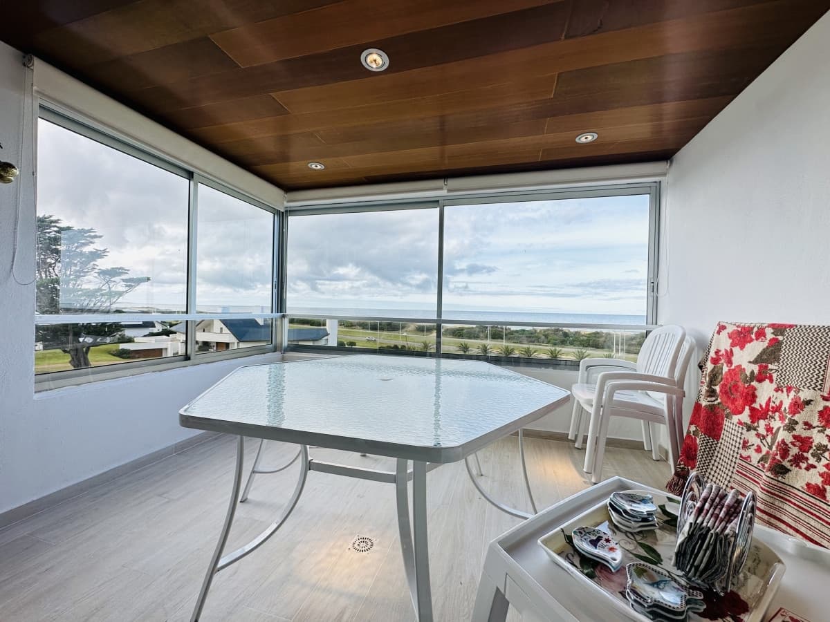 Venta de apartamento de 4 dormitorios en Punta de Este
