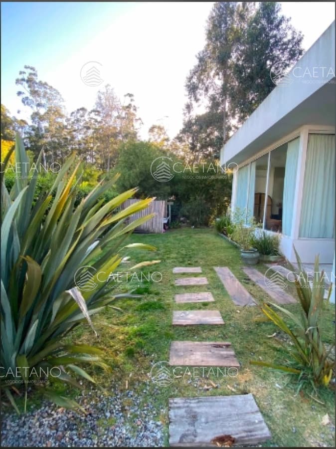 Casa en venta en Parque Burnett, Punta del Este, — foto 2