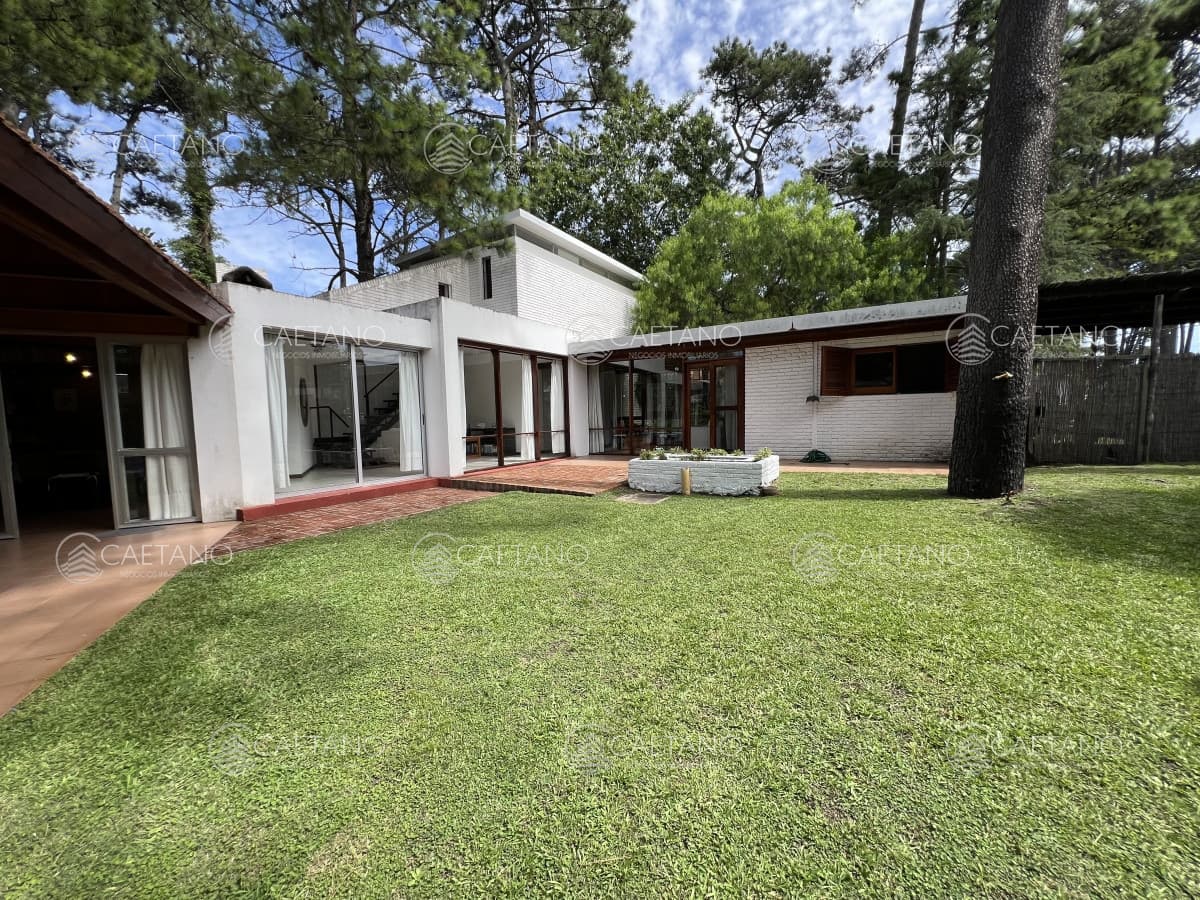 Venta Casa Lugano - Punta del Este