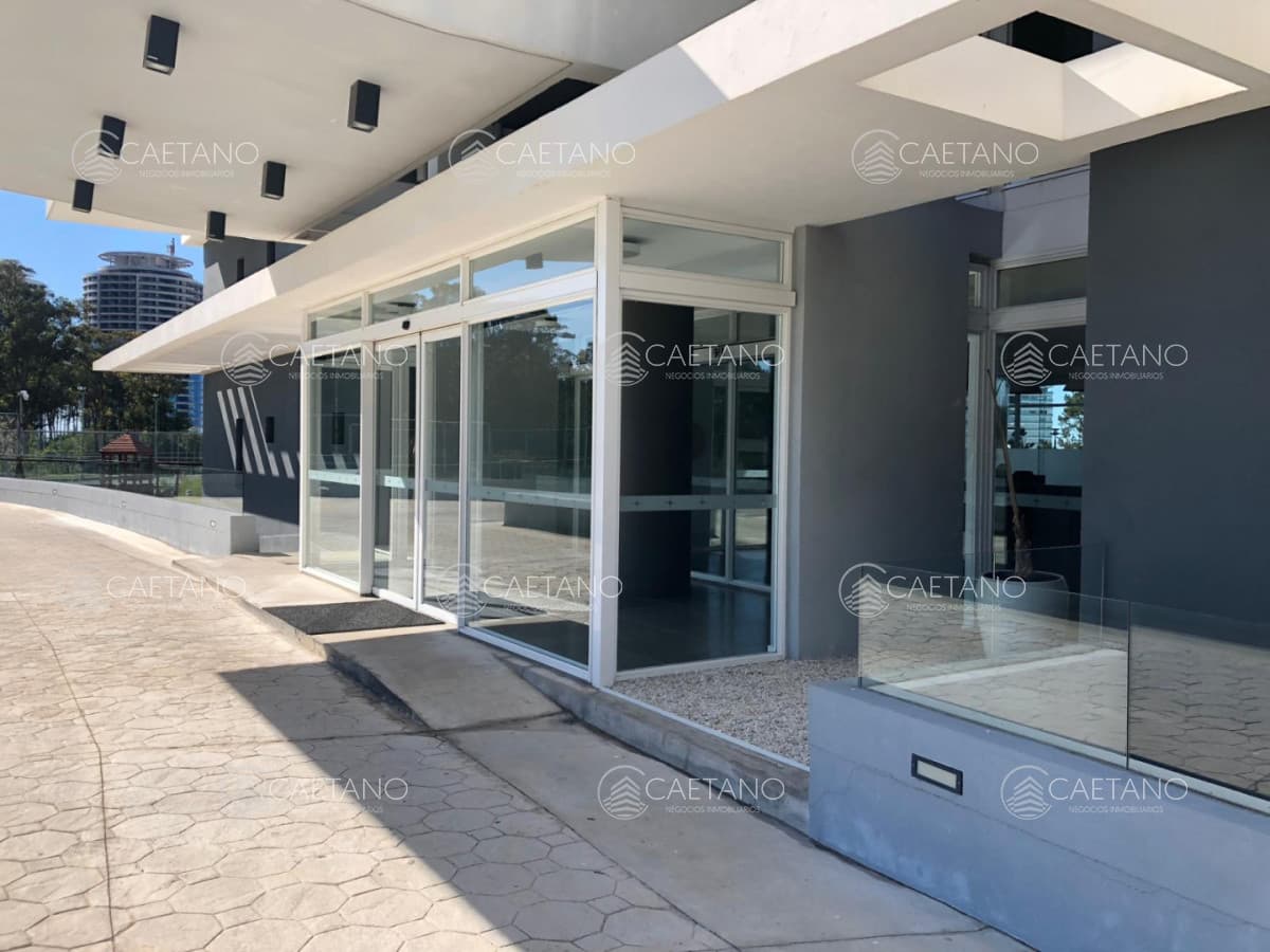 APARTAMENTO EN VENTA y EN ALQUILER TORRE ONE I PISO ALTO — foto 2