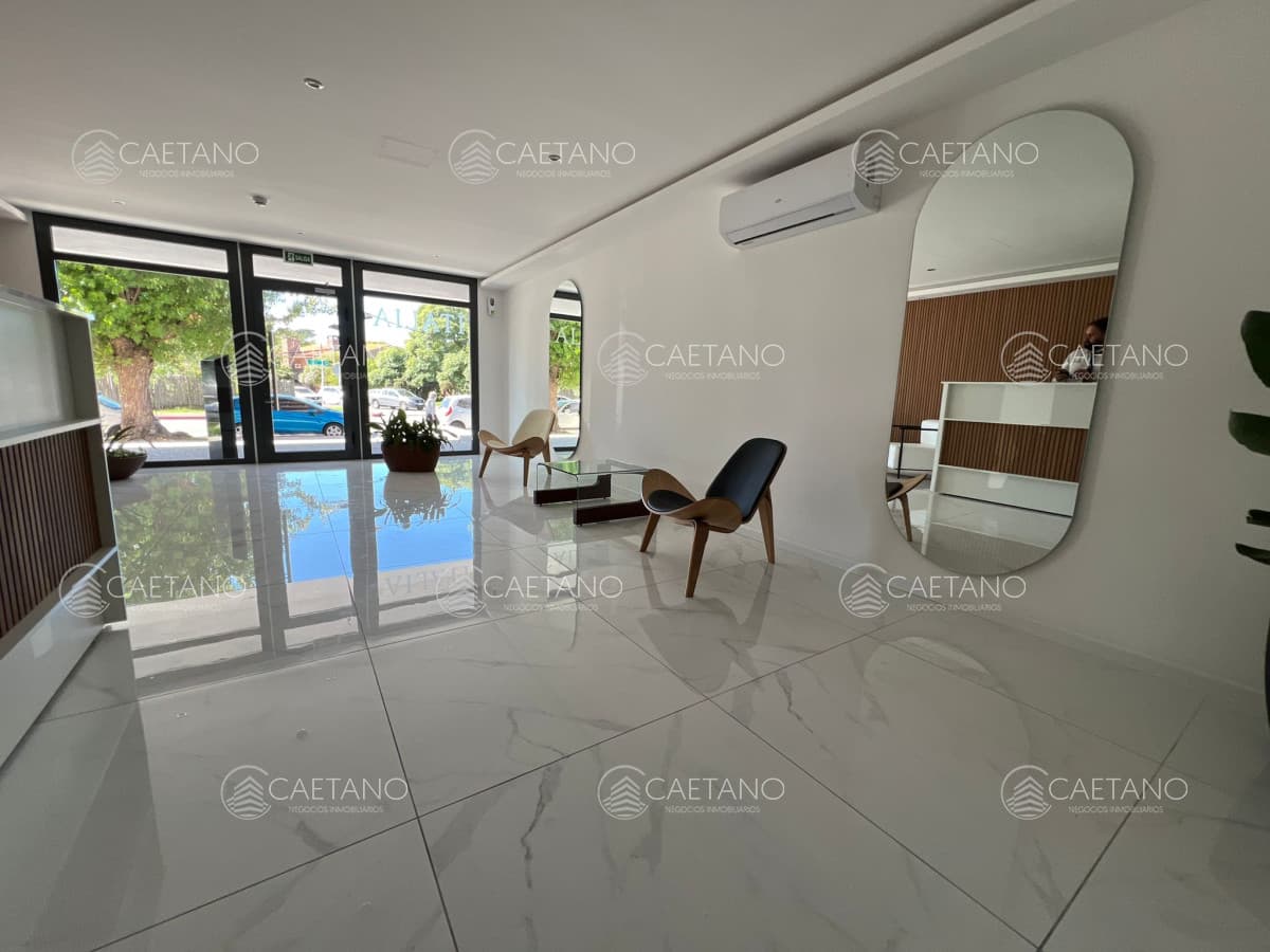 Venta apartamento 2 dormitorios + cochera centro Maldonado — foto 3