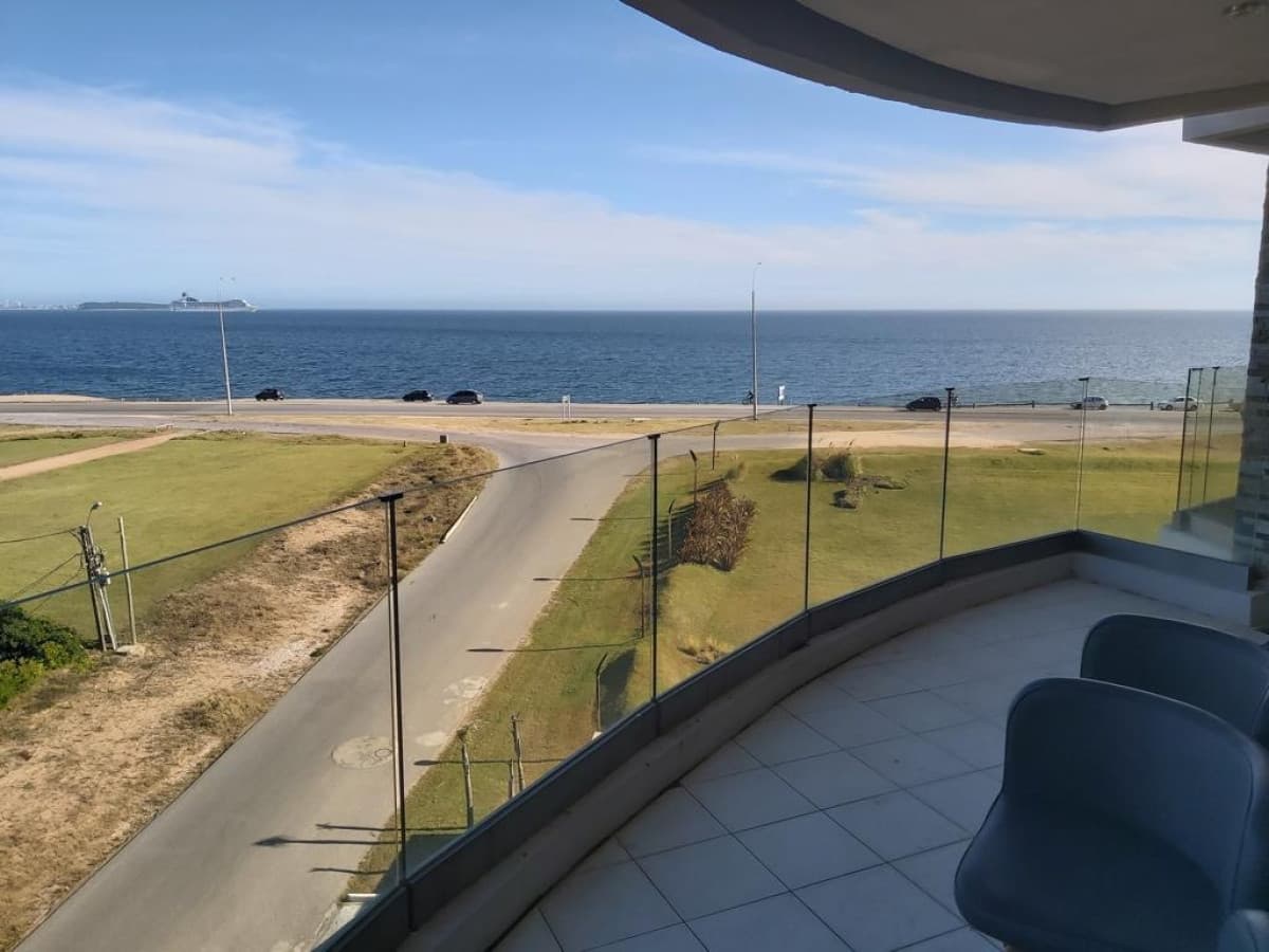 Hermoso Pent House en Alquiler Anual Mansa Frente al Mar