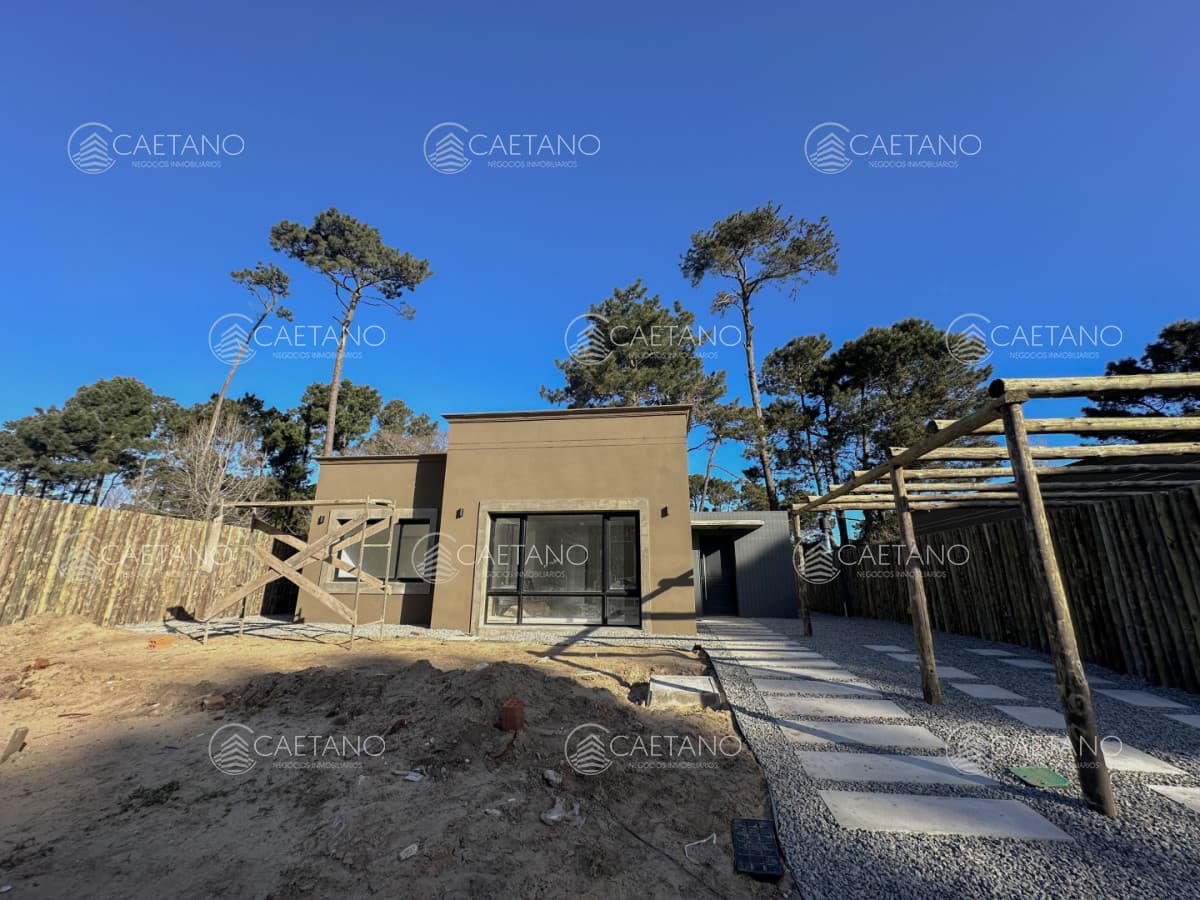 Casa a estrenar en Parque Burnett U$S 325.000 — foto 3