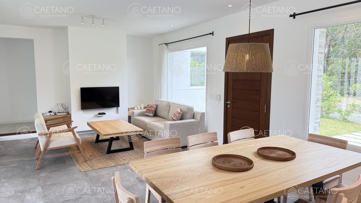 Casa en alquiler en La Barra — foto 3