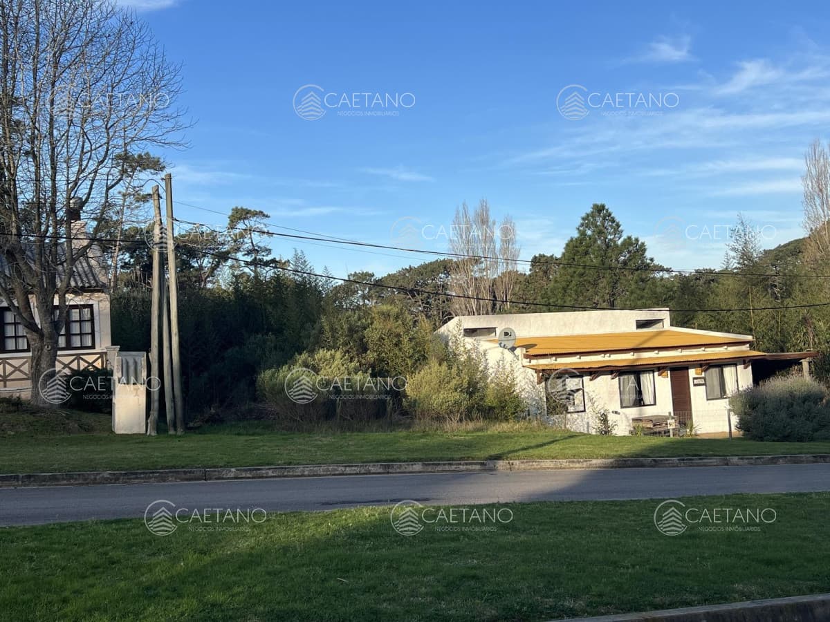 Terreno en Montoya La Barra, sobre Av. jaureguiberry a 450mts del mar, 504m2 — foto 2